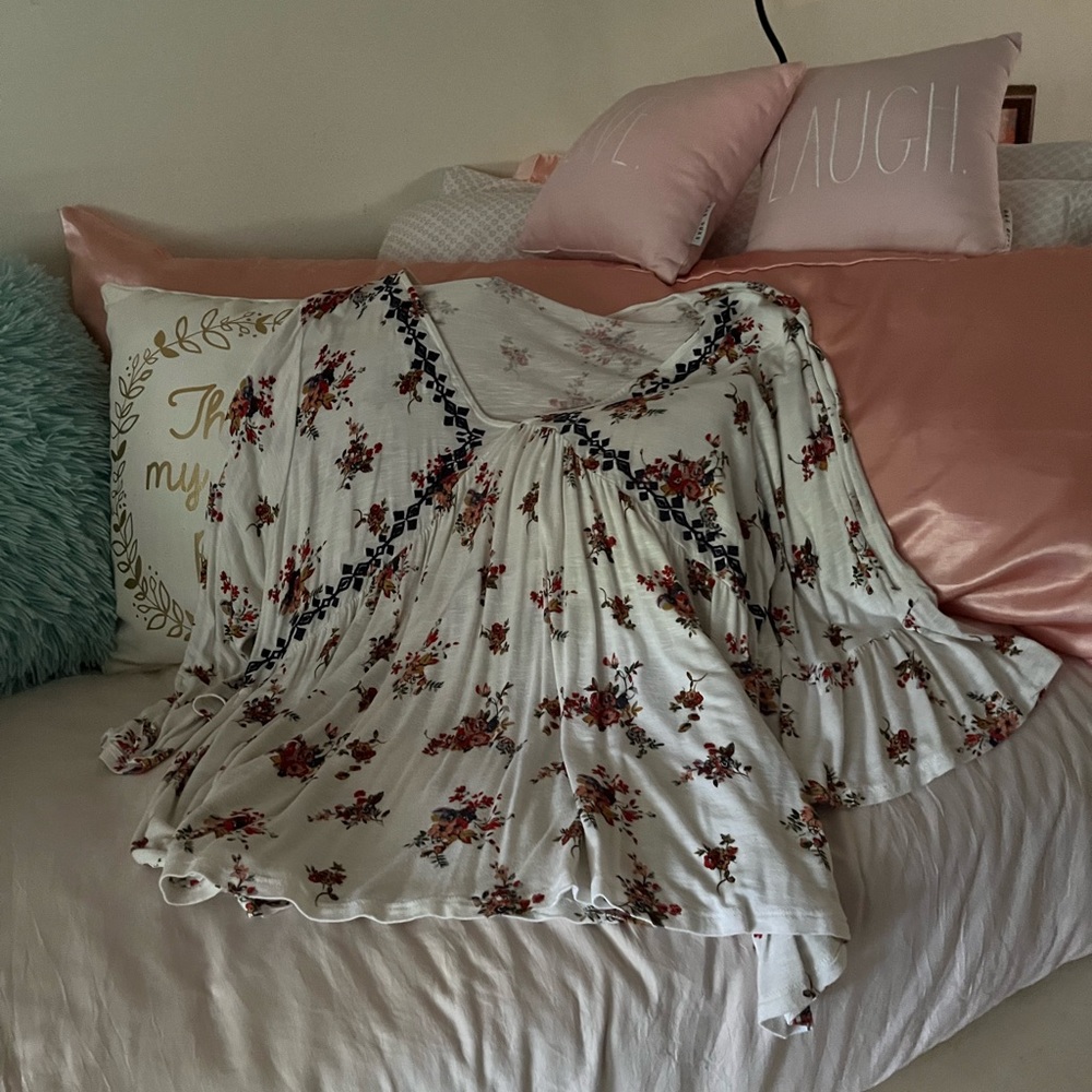 Floral 3X by Eyeshadow 3/4 Sleeves EUC